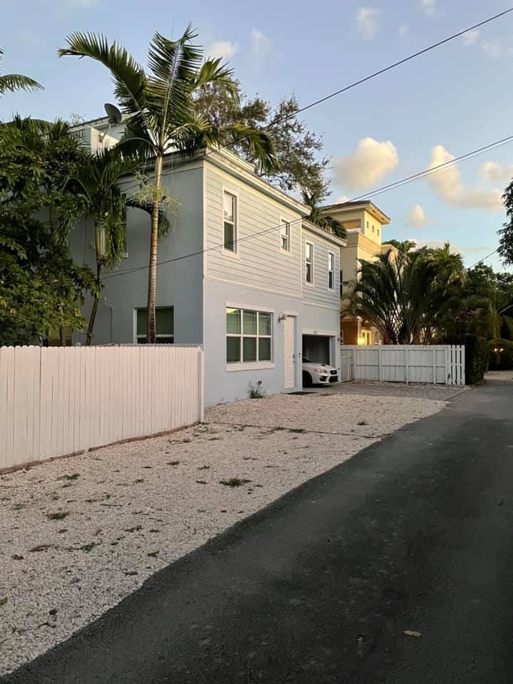 Men’s Halfway House View